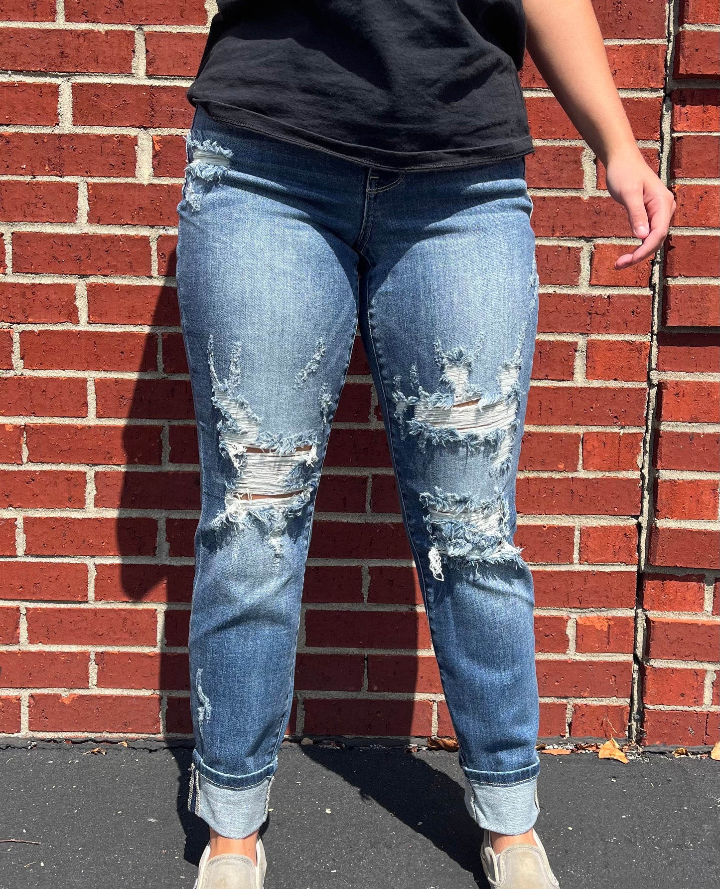 Judy Blue Mid Rise Cuffed Destroyed Boyfriend Jeans