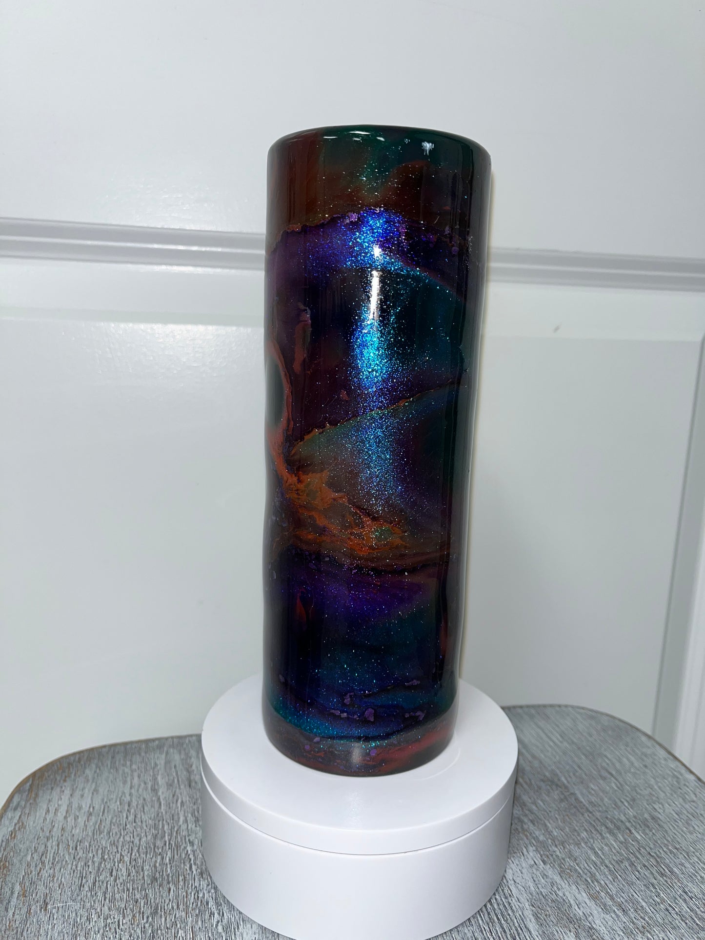 Black Hole Swirl