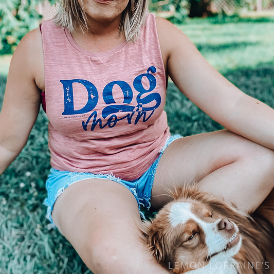 DOG MOM Graphic Tank